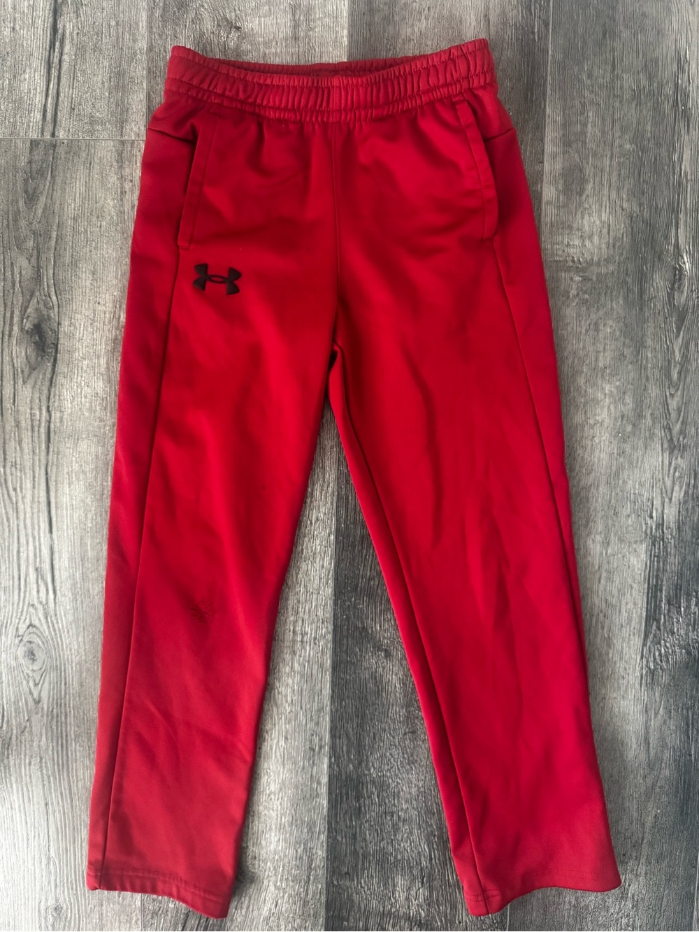 Under Armour Kids Red Athletic Loose Fit Joggers with Black Logo Size Medium